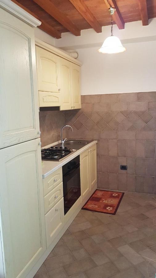 Beautiful Apartment With Exclusive Garden And Terrace Monteverdi Marittimo Luaran gambar