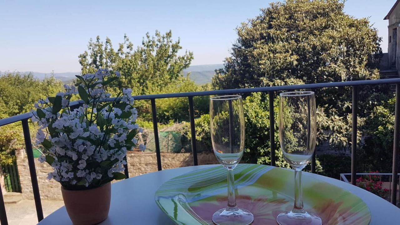 Beautiful Apartment With Exclusive Garden And Terrace Monteverdi Marittimo Luaran gambar